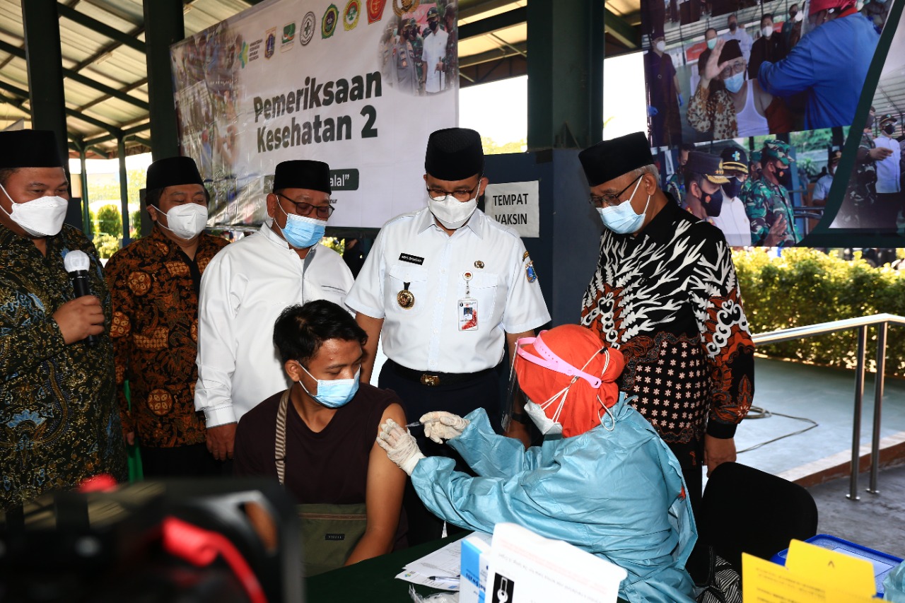 Gubernur Anies Baswedan: Sejarah Mencatat Ponpes Minhaajurrosyidin Jadi Lokasi Melawan Wabah Covid-19