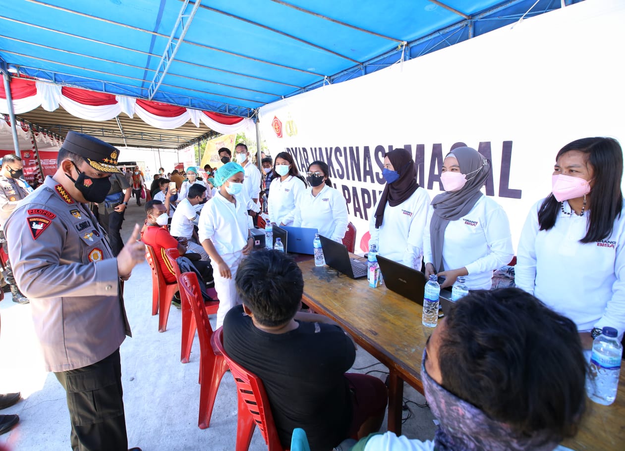 Dukung Pelaksanaan PON XX Papua, Kapolri Minta Vaksinasi di Papua ditingkatkan