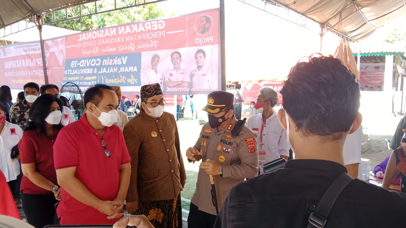 Polisi Gelar Razia Pemeriksaan Masyarakat Yang Belum Divaksi