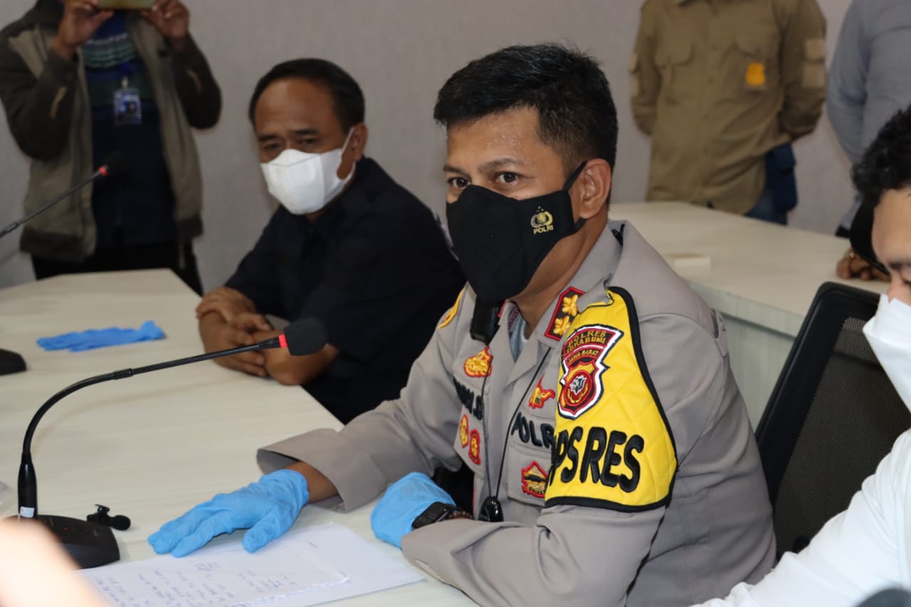 Kabid Humas Polda Jabar : Polisi Ringkus Dua Pelaku Penjambretan Yang Viral Di Medsos