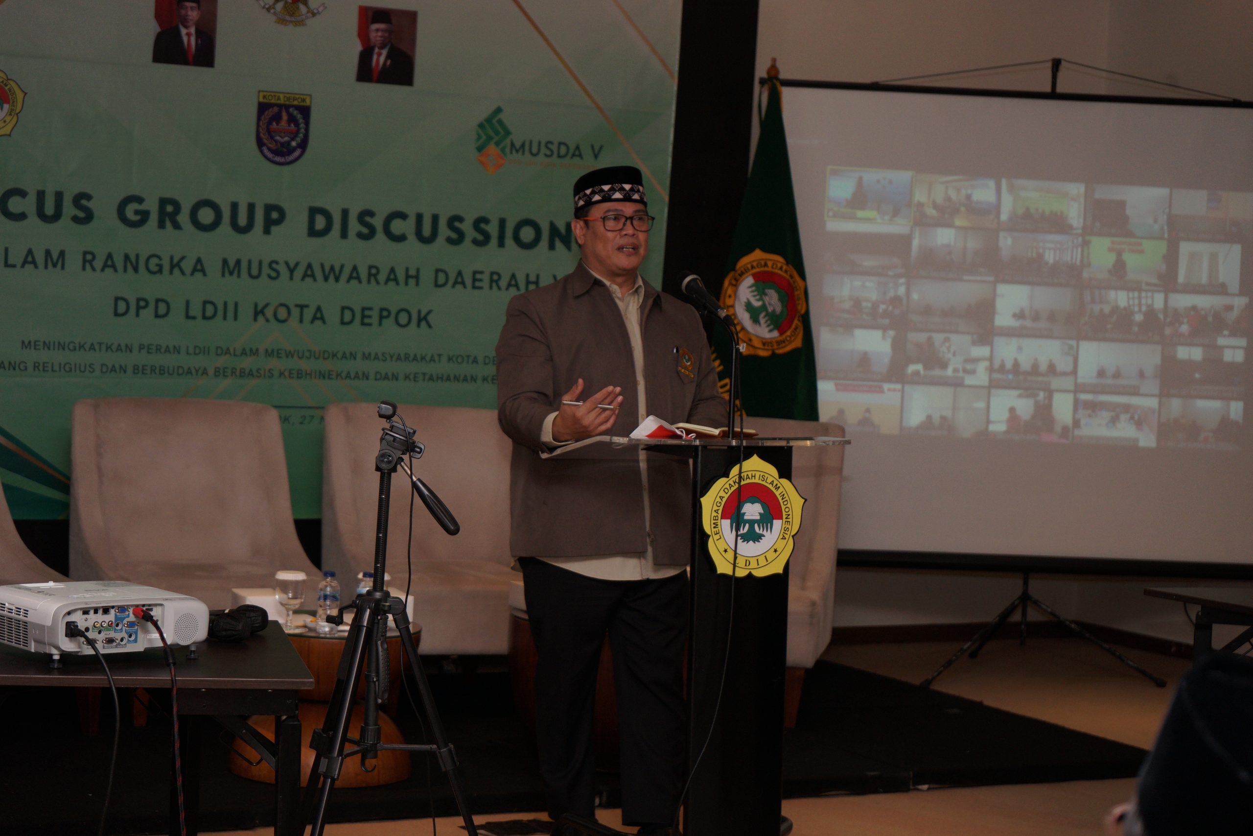 Ketua DPW LDII Jawa Barat Buka FGD 8 Klaster Pengabdian LDII