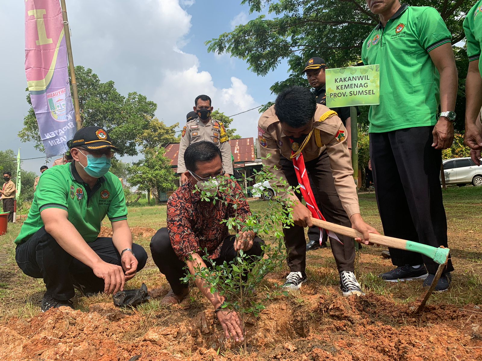 Tanam 18.000 Pohon, LDII mulai kampanye menanam pohon sejak 2007