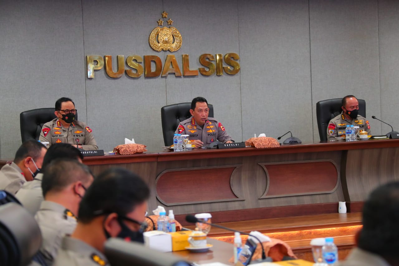 Kapolri Instruksikan Jajaran Jangan Enggan Temui Warga dan Jaga Kepercayaan Publik
