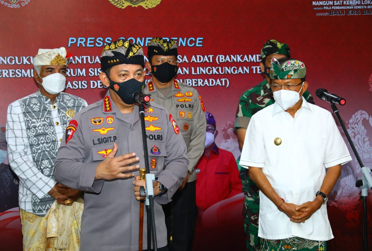 Kapolri Kukuhkan Bankamda dan Sipandu Beradat