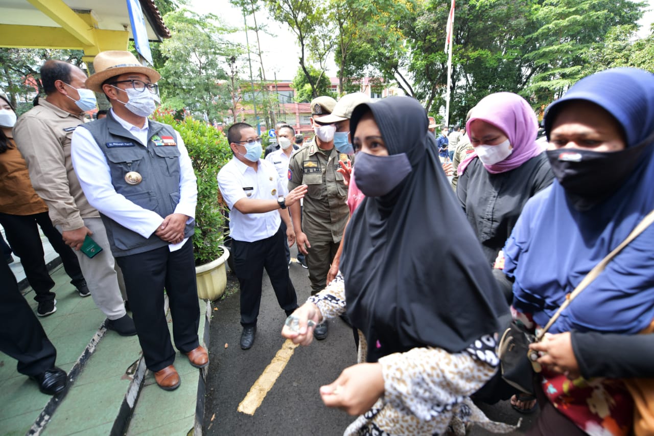 Pemprov Jabar Operasi pasar untuk Kendalikan harga sembako