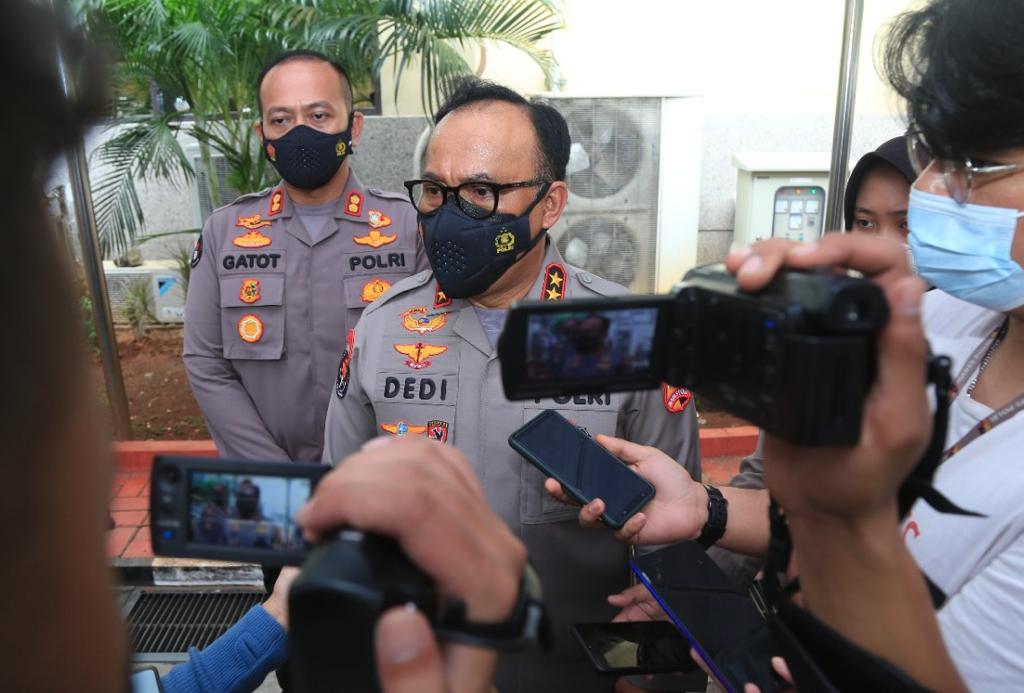 Rem Blong akibatkan kecelakan, 5 orang meninggal dunia