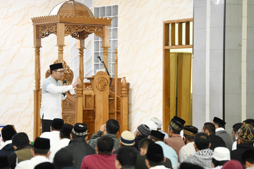 Ridwan Kamil Ajak Warga Garut Makmurkan Tempat Ibadah