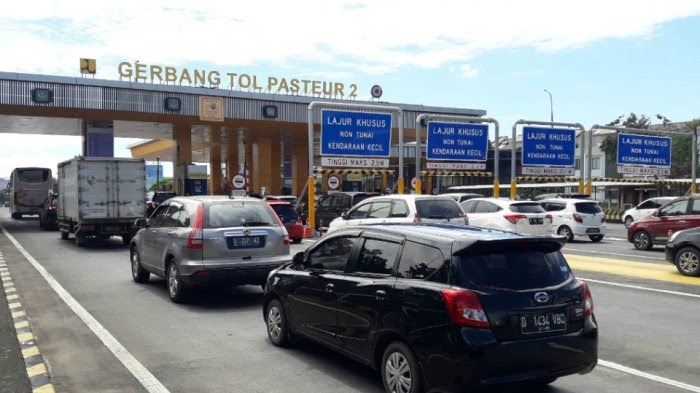 Cegah Naiknya Omicron, Lima Gerbang Tol Menuju Bandung di Tutup