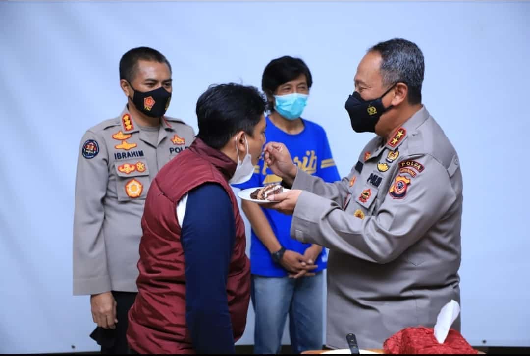 Kapolda Jabar Beri Kejutan di Hari Pers Nasional 2022