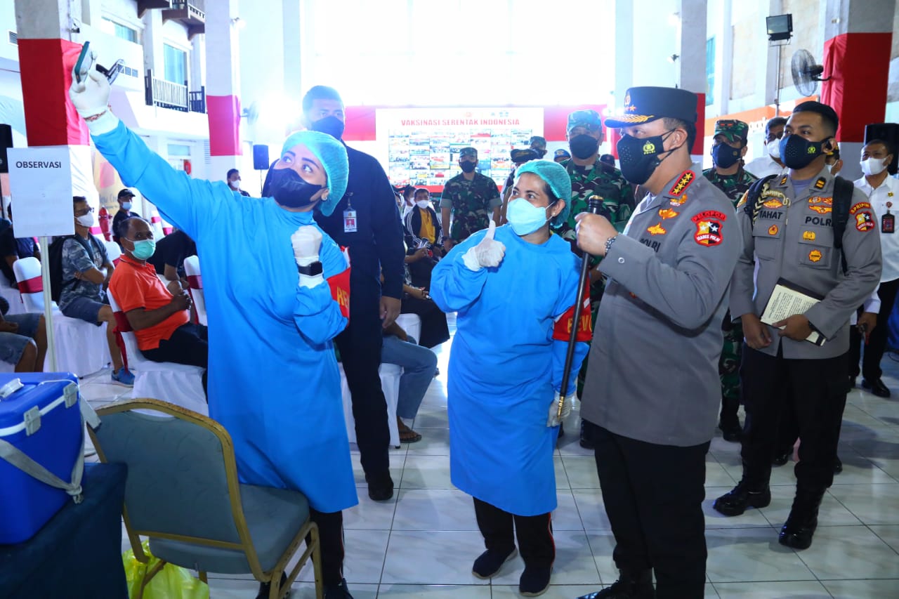 Kapolri Ingatkan Pentingnya Vaksin untuk Hadapi Omicron