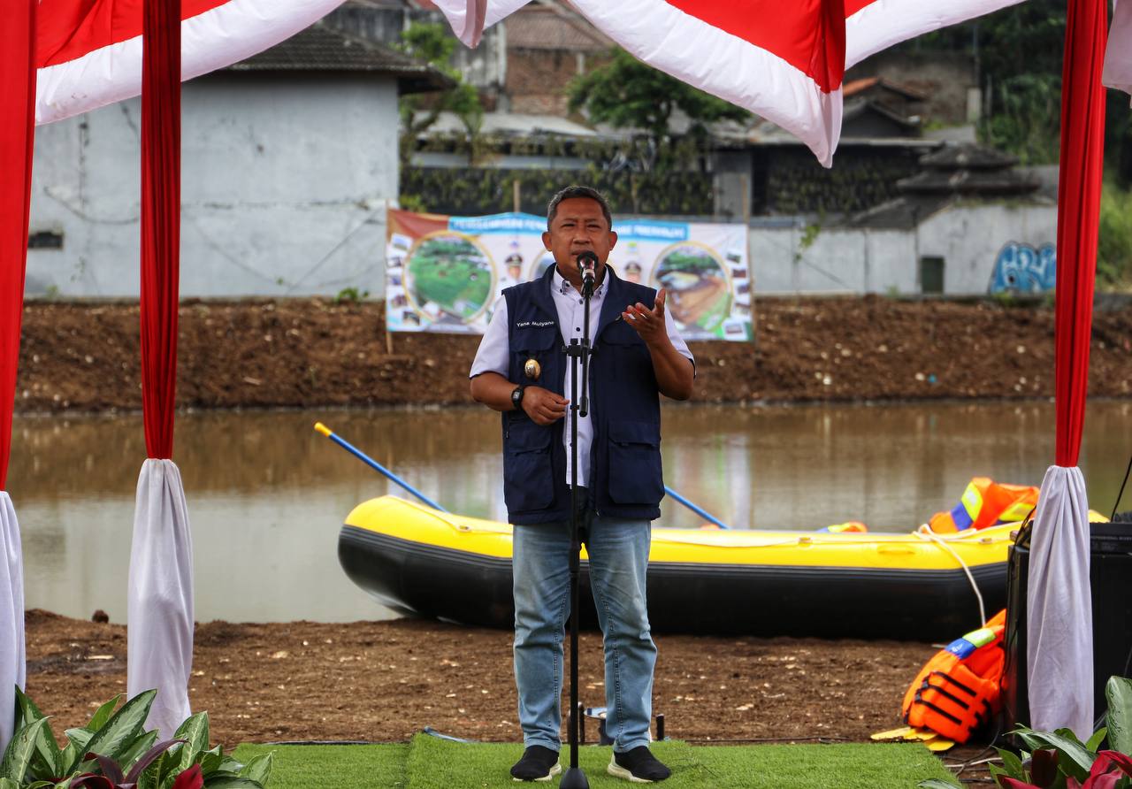 Kolaborasi Pemkot Bandung dan Cimahi Sukses Hadirkan Kolam Retensi