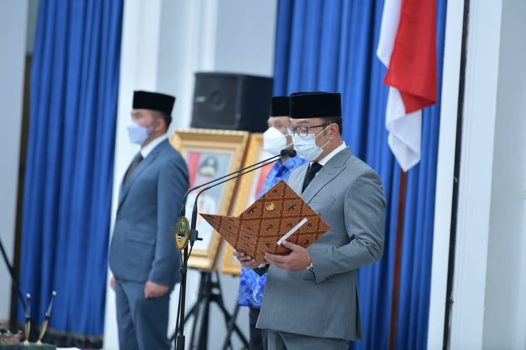 Ridwan Kamil Lantik 1.873 Pegawai Negeri Sipil