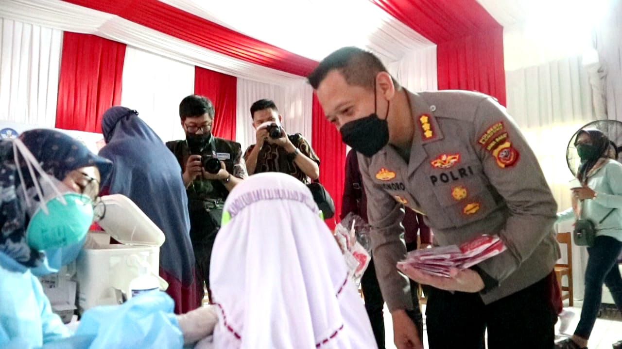 Sebanyak 600 Anak Usia 6-11 Tahun Ikuti Vaksinasi di Banjaran