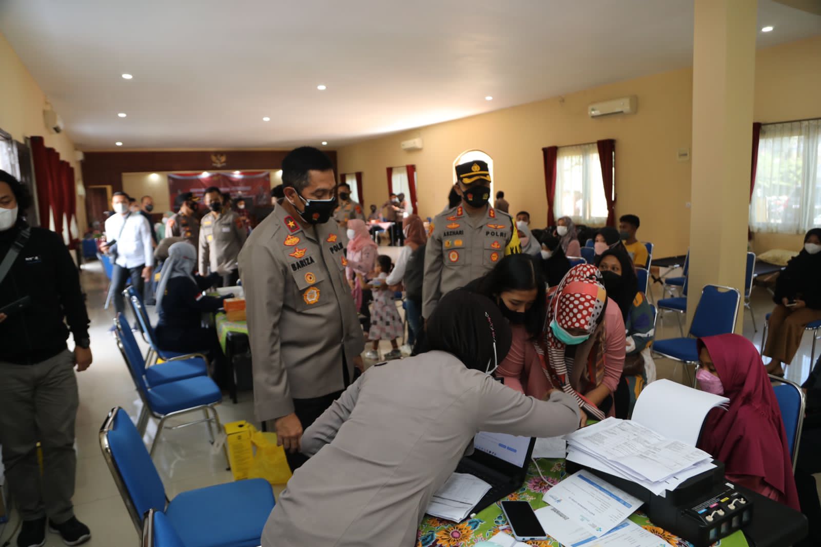 Wakapolda Jabar Pantau Vaksin Presisi di Asrama Polisi Bojong