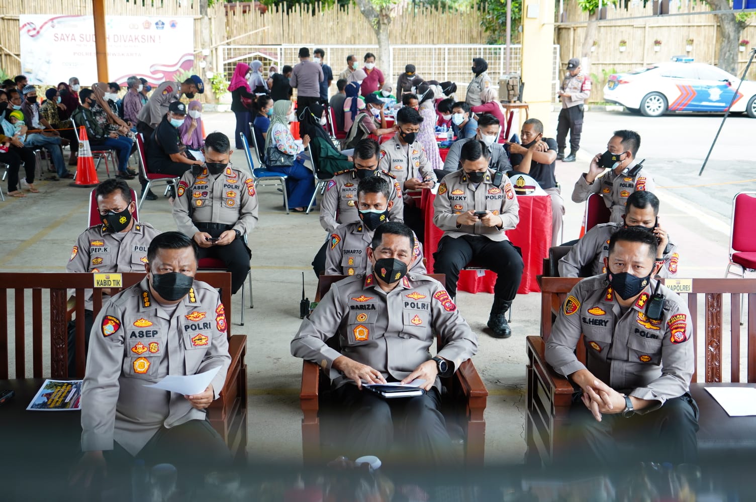 Wakapolda Jabar Tinjau  Vaksinasi di Polres Purwakarta