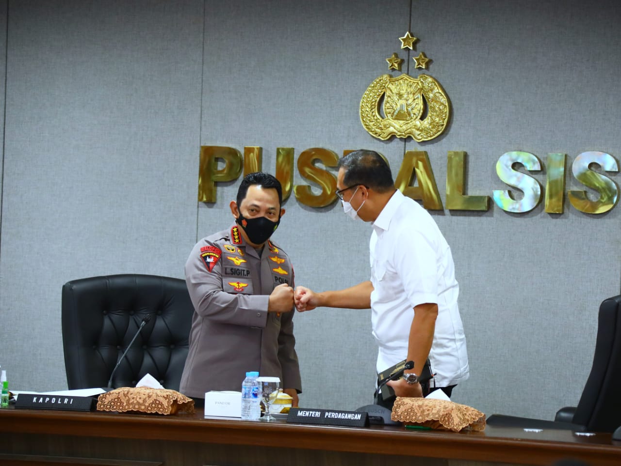 Polri Pastikan Minyak Goreng Tersedia di Pasar Tradisional dan Modern