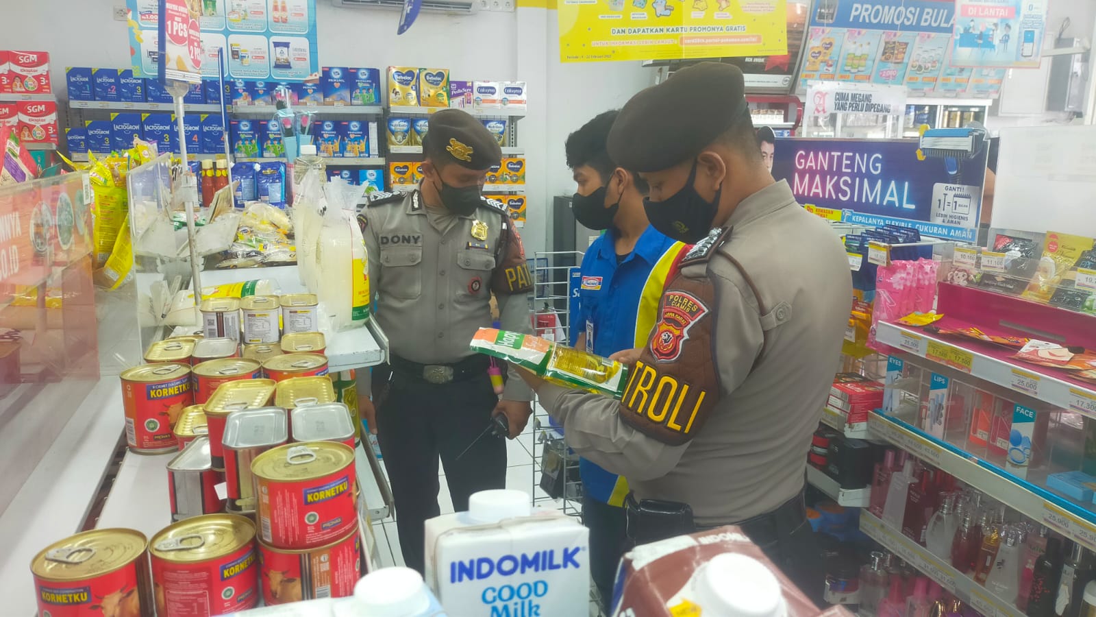 Pastikan Stabil, Polisi Pantau Harga Minyak Goreng di Pasar