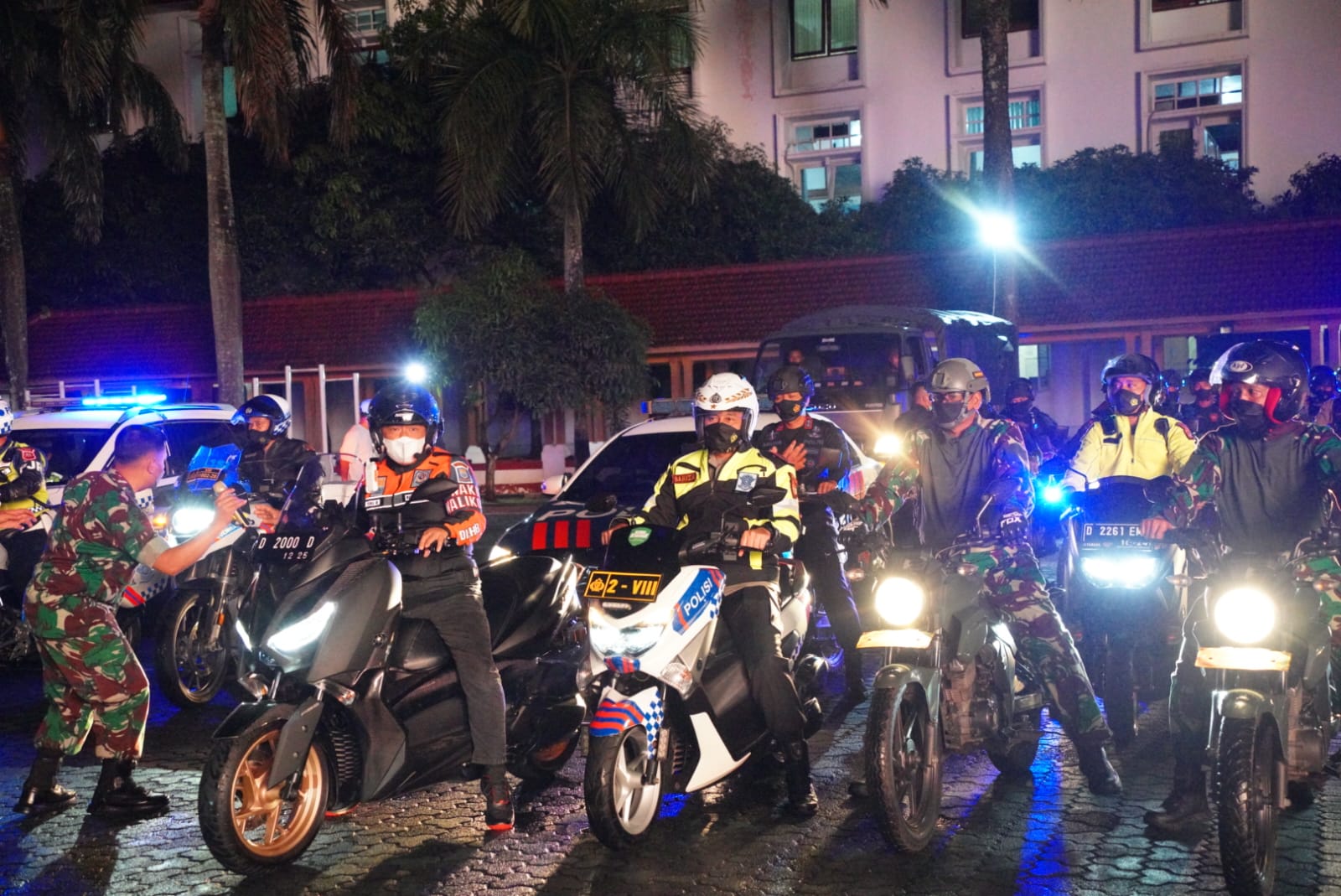 Patroli Gabungan Skala Besar TNI - POLRI di Kota Bandung