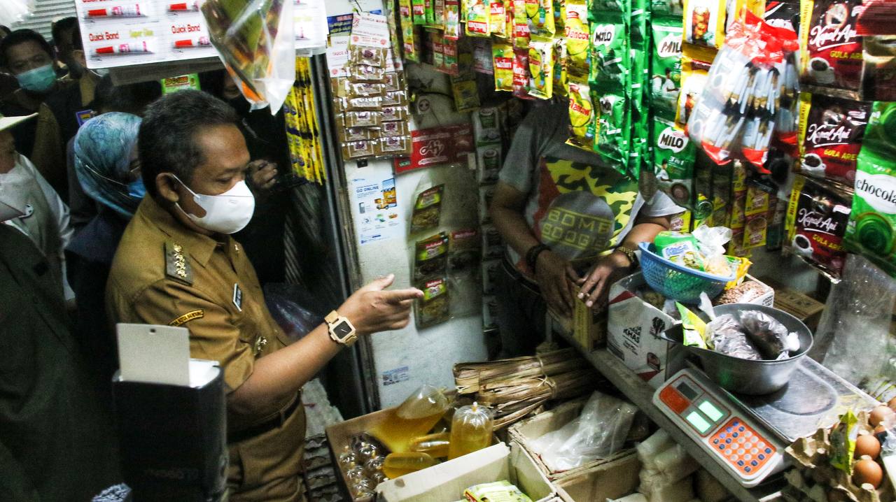 Jelang Lebaran, Yana Pastikan Stok Kepokmas di Kota Bandung Aman
