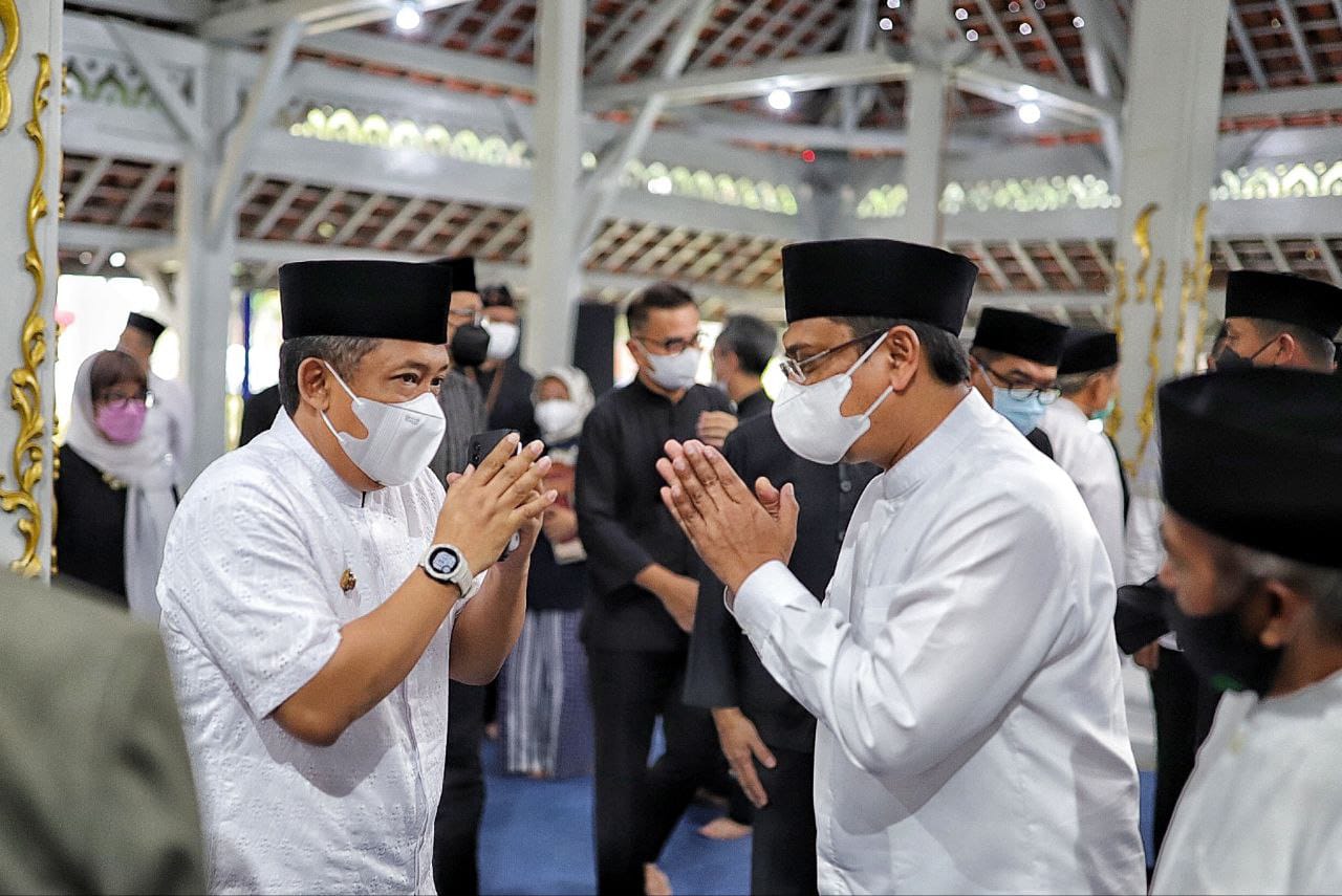 PPKM Level 2, Warga Bandung Bisa Laksanakan Salat Idulfitri