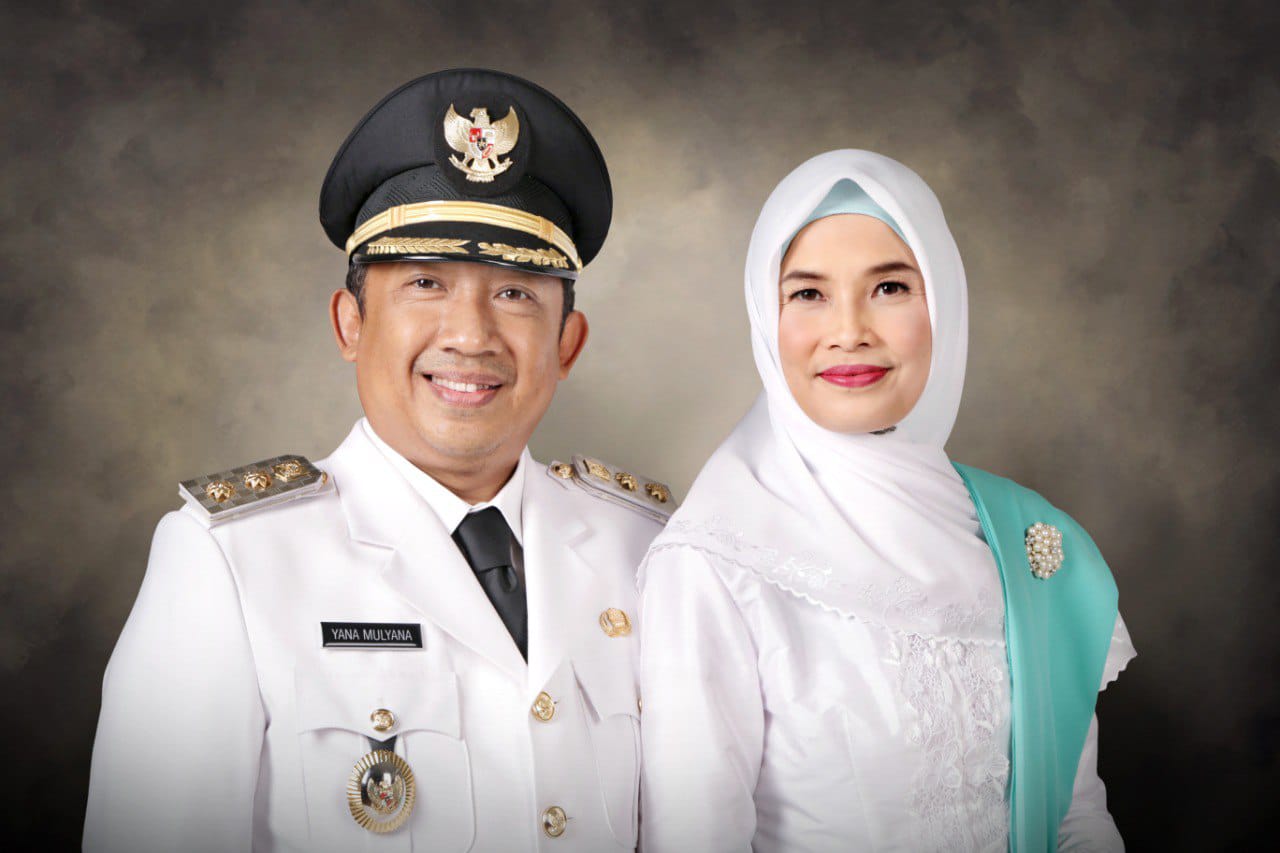 Yana Dilantik Berbarengan Perayaan KAA ke-67
