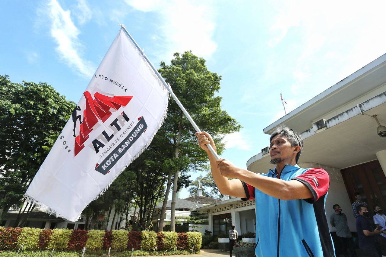 Pelari Trail Kota Bandung Optimis Sapu Bersih Selekda dan Kejurnas