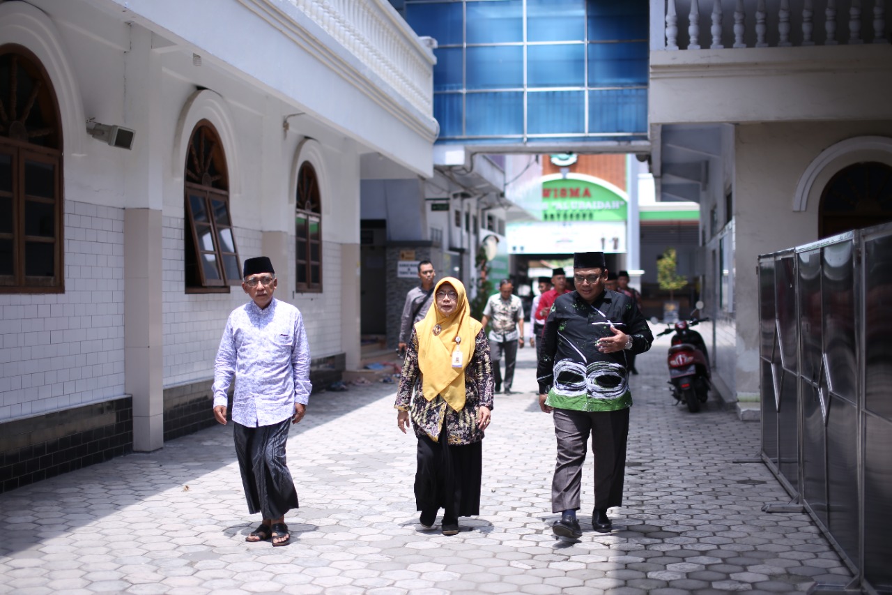 Santri Berpendidikan Lebih Tinggi: DPW LDII Jatim Adakan MoU