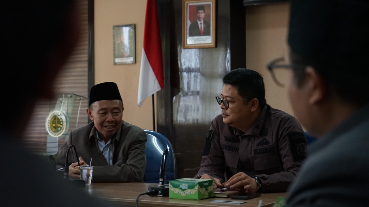 Kejaksaan Negeri Kabupaten Bandung jangan hanya liat dari cangkangnya