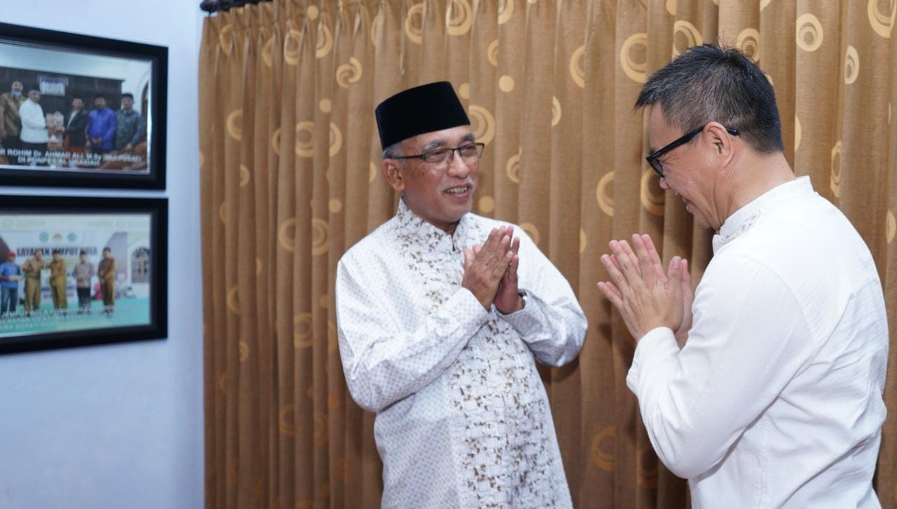 Kajari Nganjuk Apresiasi Dukungan Ponpes Al Ubaidah