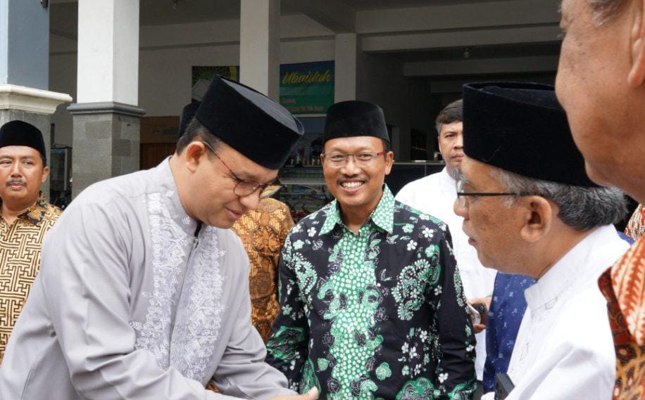 Anies Baswedan Ajak Santri Ponpes Al Ubaidah Jadi Pemimpin dan Pendidik