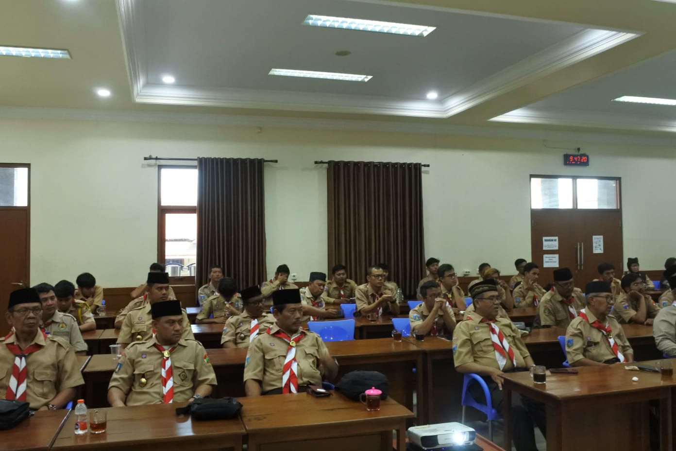 Membangun Generasi Tangguh Melalui Orientasi Kepramukaan