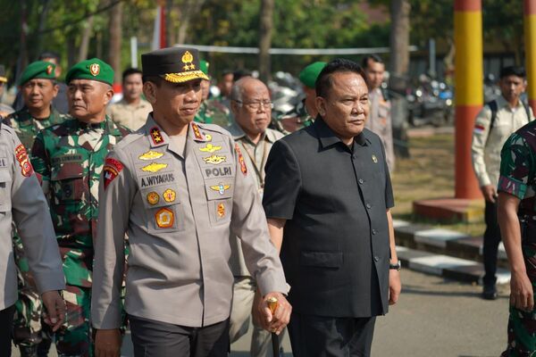 Jelang Pilkada Serentak 2024, Polda Jabar dan TNI Latih Simulasi Pengamanan Kota
