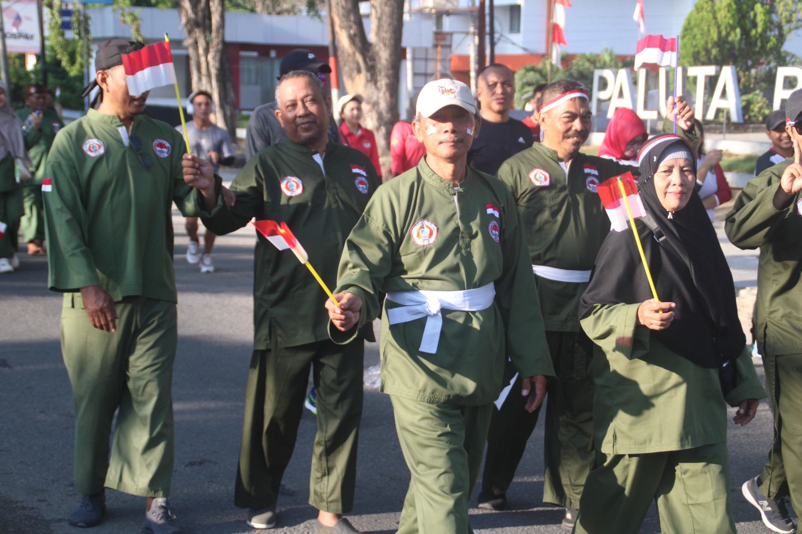 ASAD Kota Palu Gelar Kirab Budaya Pencak Silat untuk Peringati HUT ke-79 RI