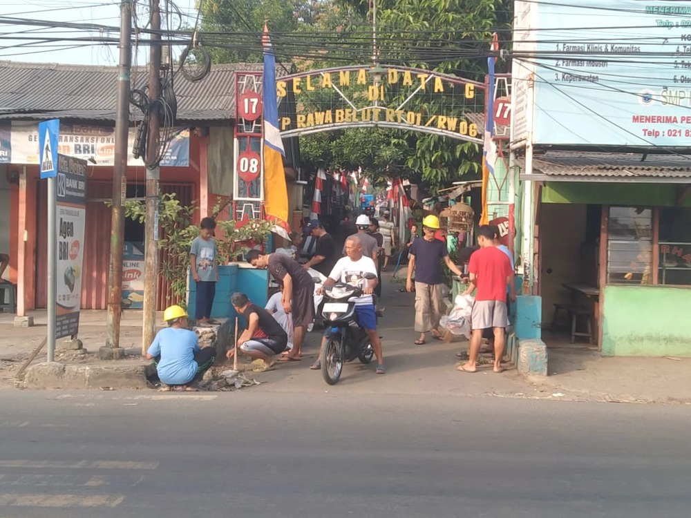 Wujudkan Semangat Gotong Royong, LDII Cileungsi Gelar Aksi Bersih Lingkungan