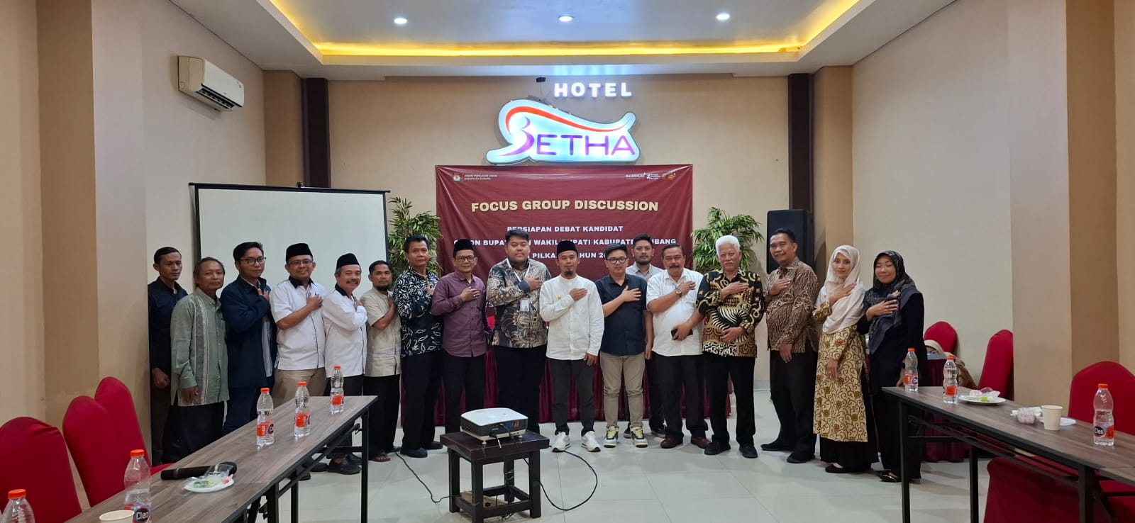 KPU Subang Gelar FGD Persiapan Debat Pilbup 2025 Bersama Tokoh Masyarakat