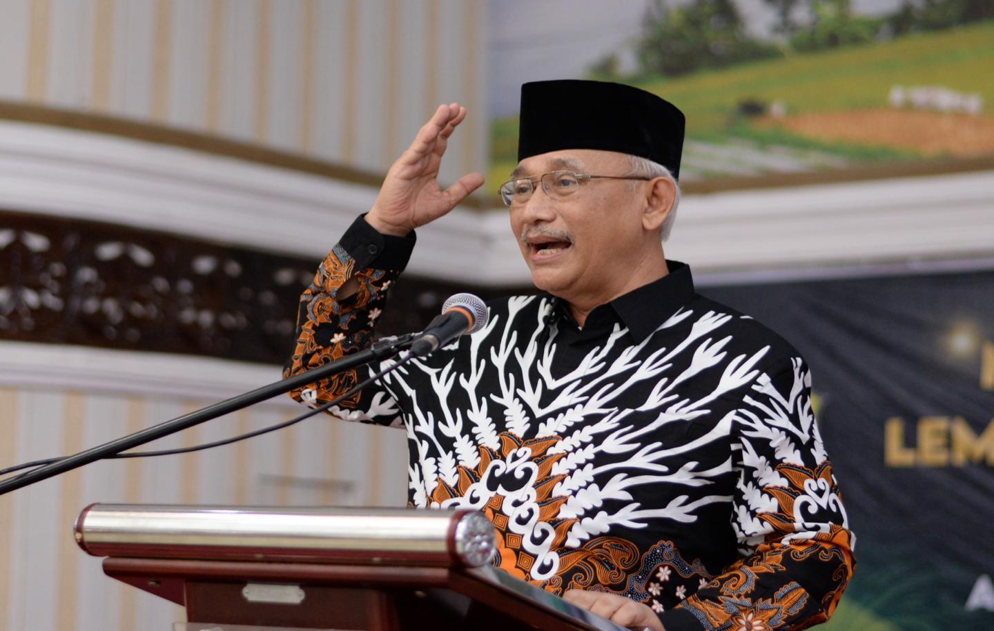 Judi Online dan Moral ASN: KH Chriswanto Serukan Reformasi Akhlak Aparatur Negara