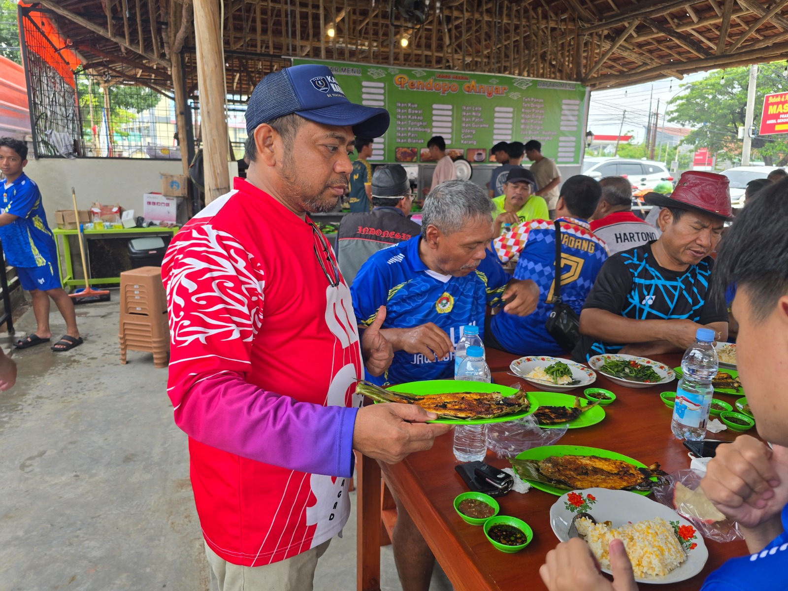 Pendopo Anyar, Wisata Kuliner Ikan Bakar yang Viral di Kota Cirebon