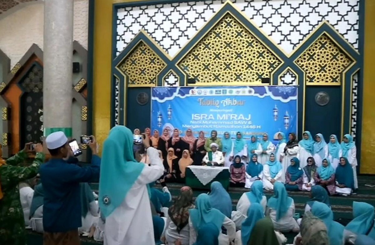 Peringatan Isra’ Mi’raj di Masjid Al-Fathu, LDII Dukung Dakwah dan Pemberdayaan Perempuan