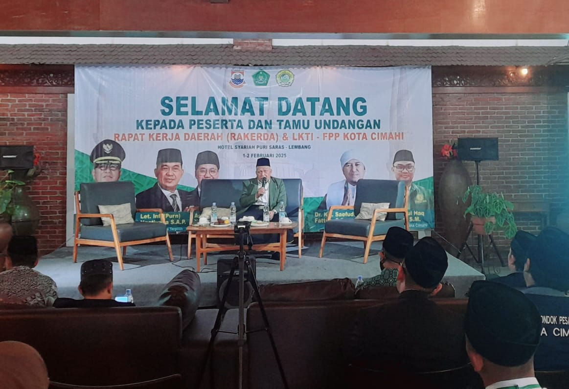 Lomba Karya Tulis Ilmiah Antar-Pesantren di Cimahi, Wakil Wali Kota: Arsitek Peradaban Bangsa