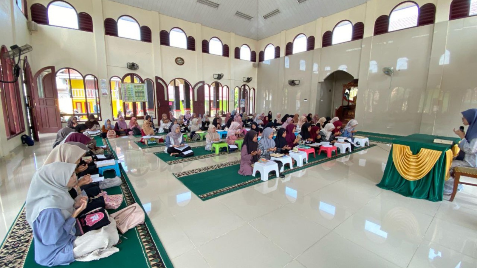 LDII Ogan Ilir Gelar Pengajian Keputrian, Remaja Putri Dapat Ilmu dan Keterampilan