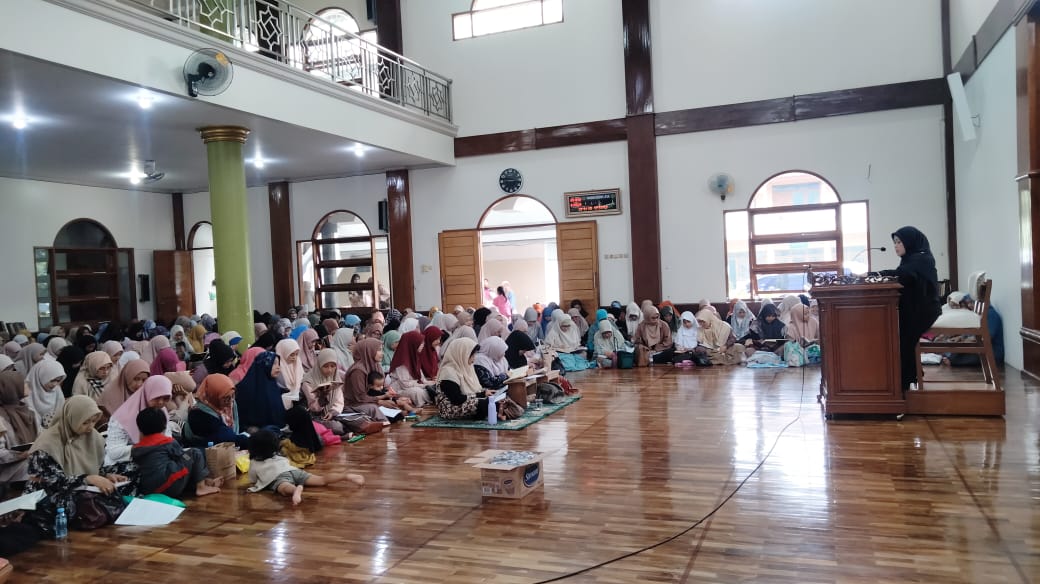 Remaja Putri LDII Dapat Pembekalan Jadi Istri Salehah dan Mandiri