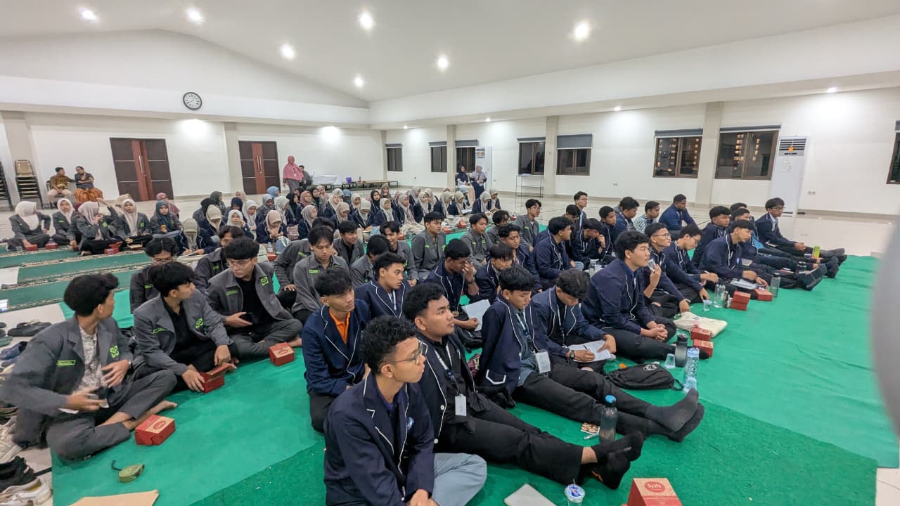 Study Tour SMA Generus Mandiri ke DPW LDII Jabar Tingkatkan Wawasan Siswa