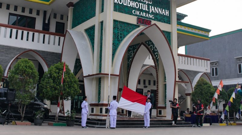 Ketua DPW LDII Jabar Pimpin Upacara Kemerdekaan Khidmat Di Wilayah Kabupaten Bekasi